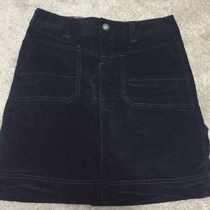 Athleta black skirt